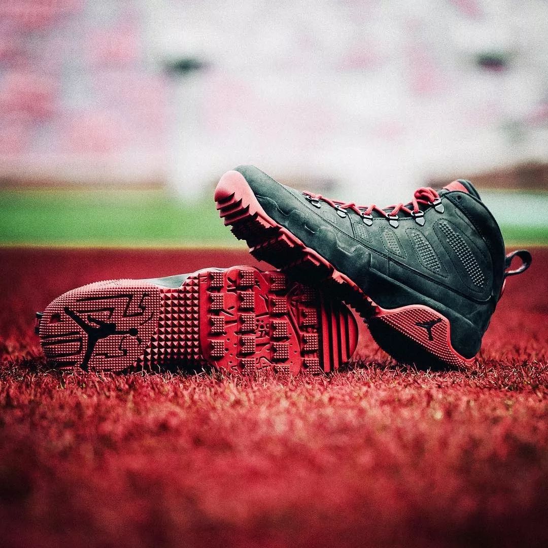 迫使其被动 迫使其被动